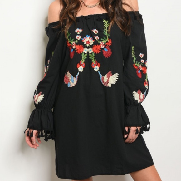 Dresses & Skirts - FLOWER EMBROIDERY TUNIC DRESS